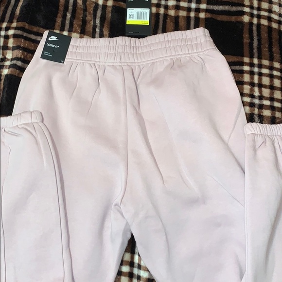 Nike Sportswear Essential Fleece Pants - Picture 5 of 6